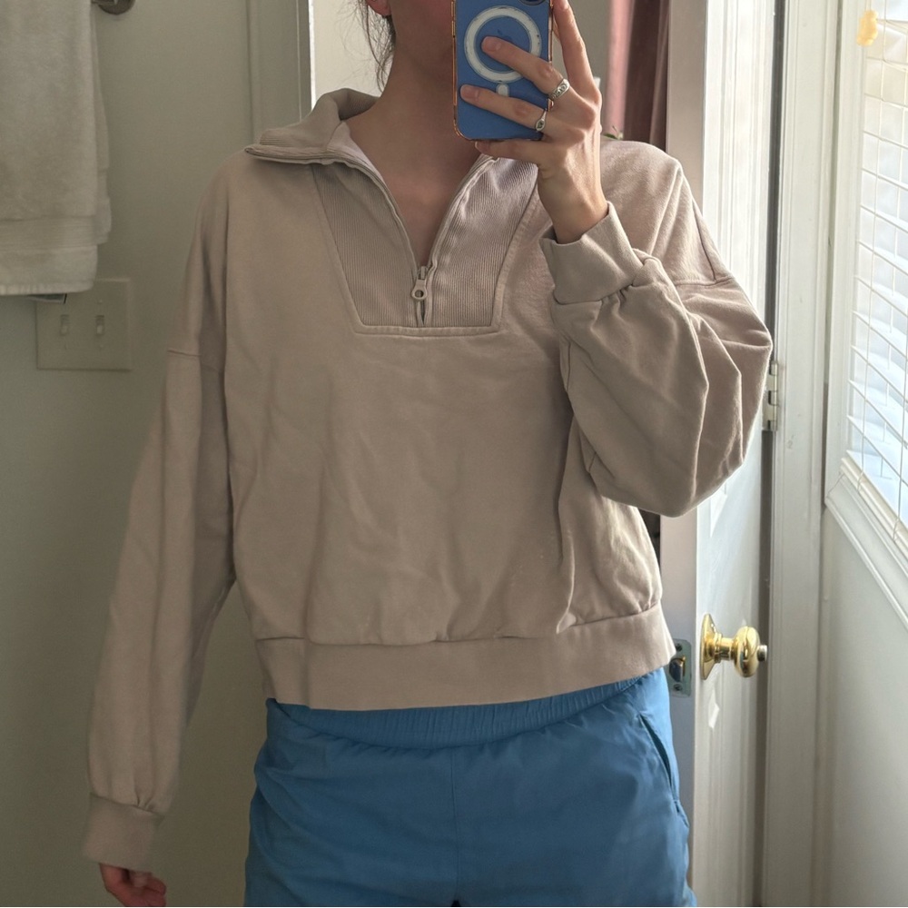 H&M Casual Quarter Zip Athleisure Pullover Sweatshirt - Beige. Size L